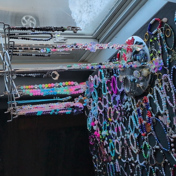 Tedirosem13 Live Listing!! Handmade Jewelry!! Clothes Too! - Picture 5 of 11